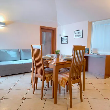 Apartment Centro Di - Nel Borgo